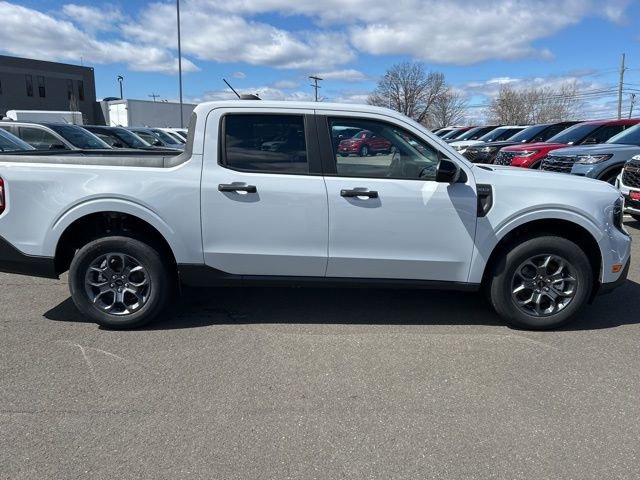 New 2025 Ford Maverick XLT w/ XLT Luxury Package image 9