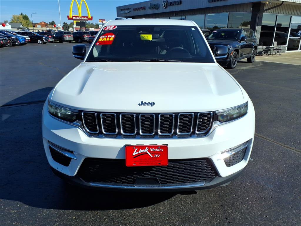 Used 2023 Jeep Grand Cherokee Limited image 9