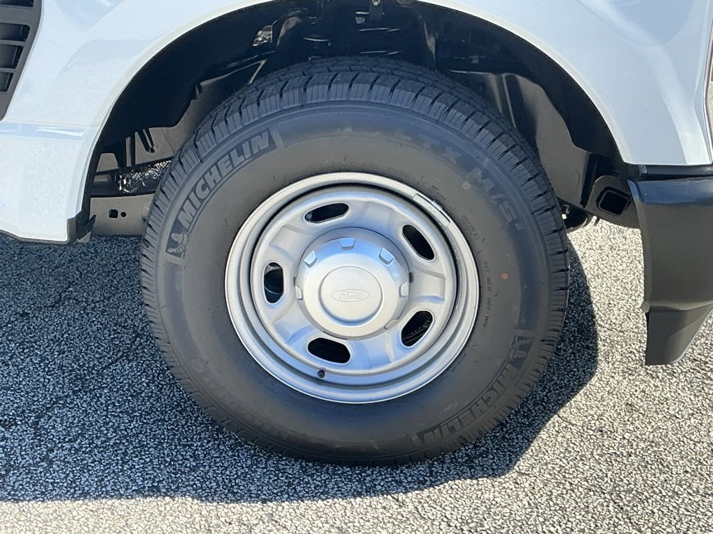 New 2026 Ford F250 XL image 19