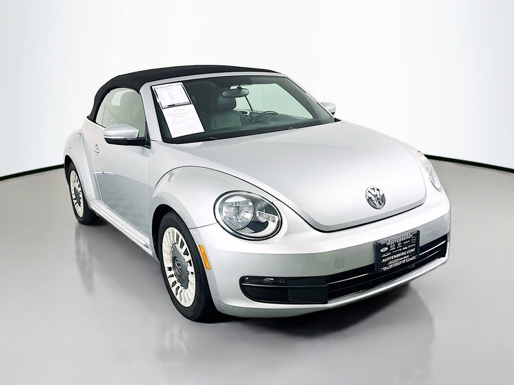 Used 2013 Volkswagen Beetle 2.5 image 1