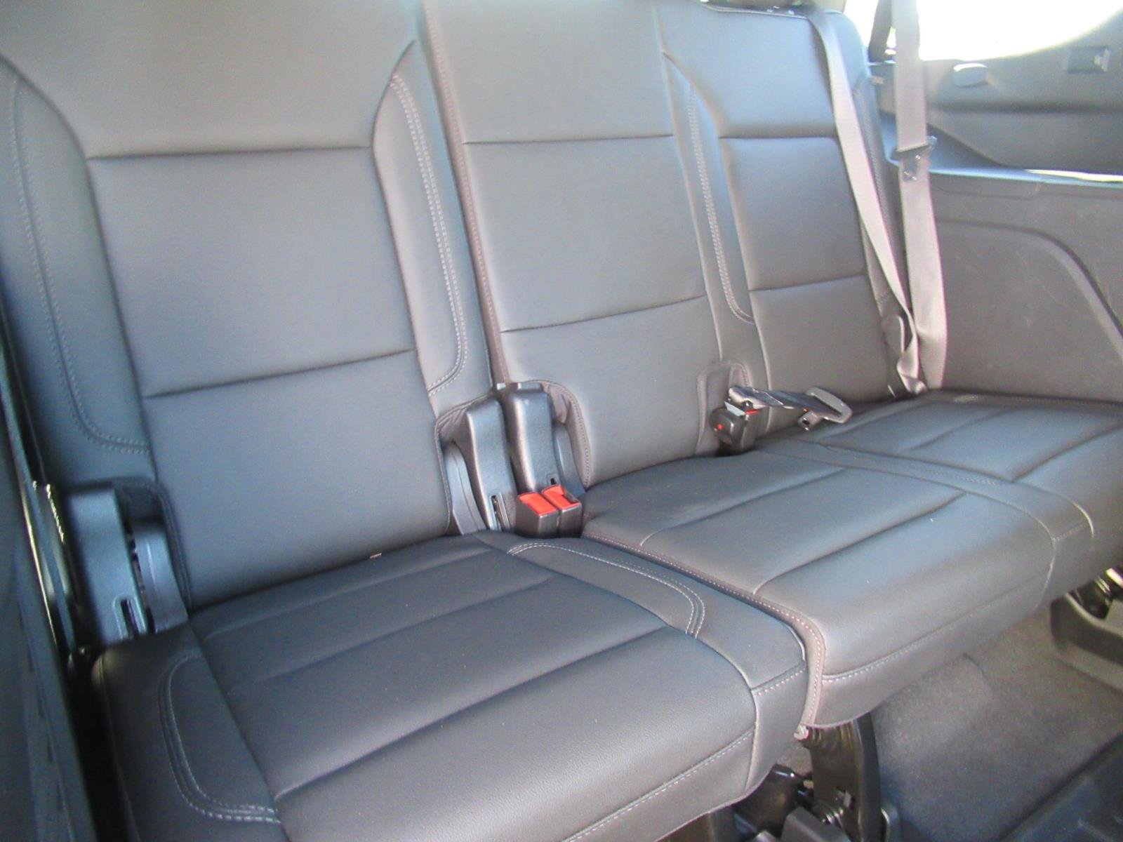 Used 2021 Chevrolet Tahoe Z71 AWD/4WD image 38
