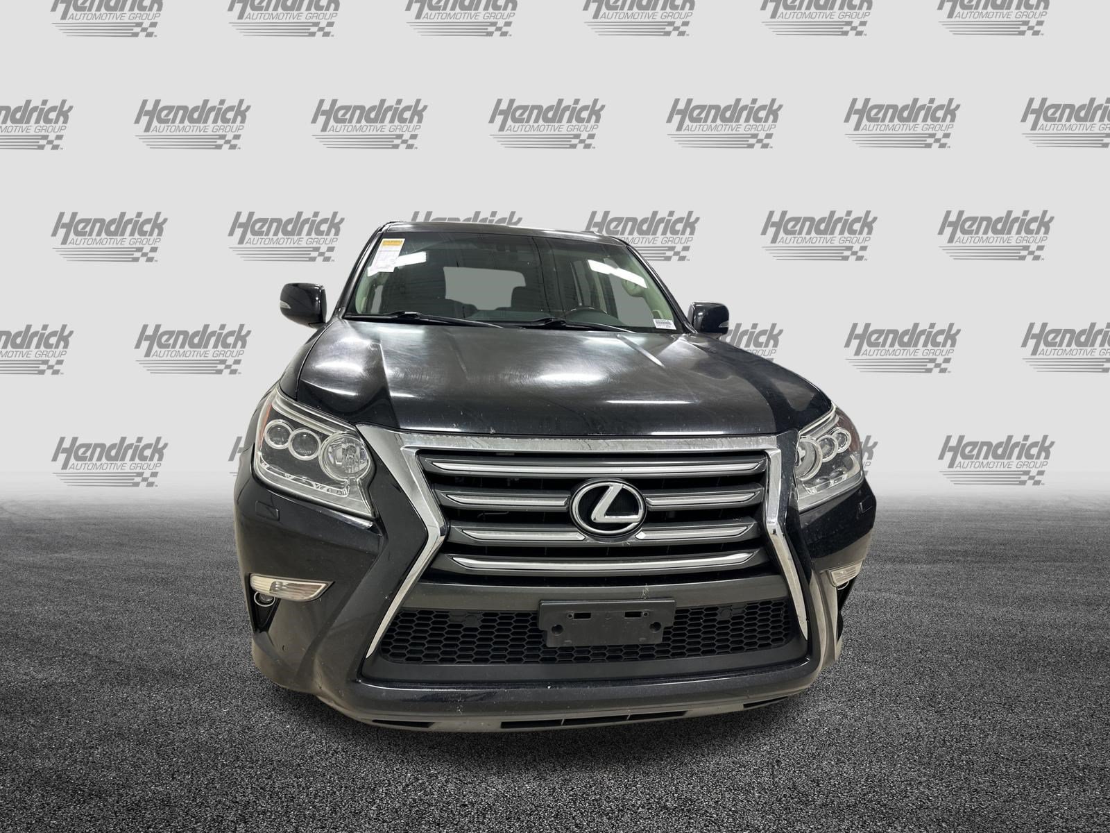 Used 2017 Lexus GX 460 AWD/4WD image 3
