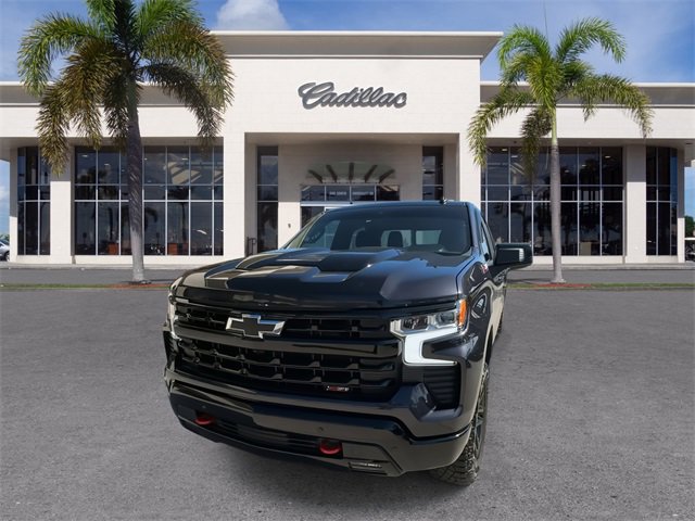 Used 2024 Chevrolet Silverado 1500 LT Trail Boss w/ Convenience Package II image 5
