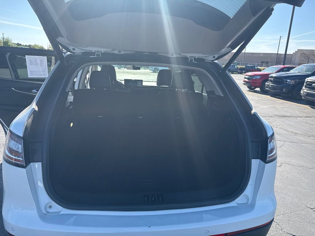 Used 2021 Lincoln Nautilus Reserve AWD/4WD image 22