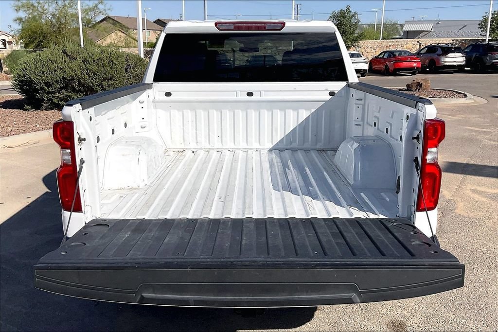 Used 2026 Chevrolet Silverado 1500 RST AWD/4WD image 17