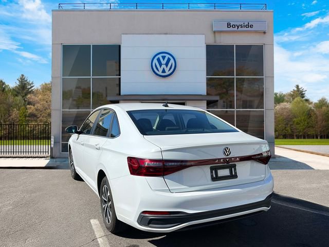 Used 2025 Volkswagen Jetta S image 7