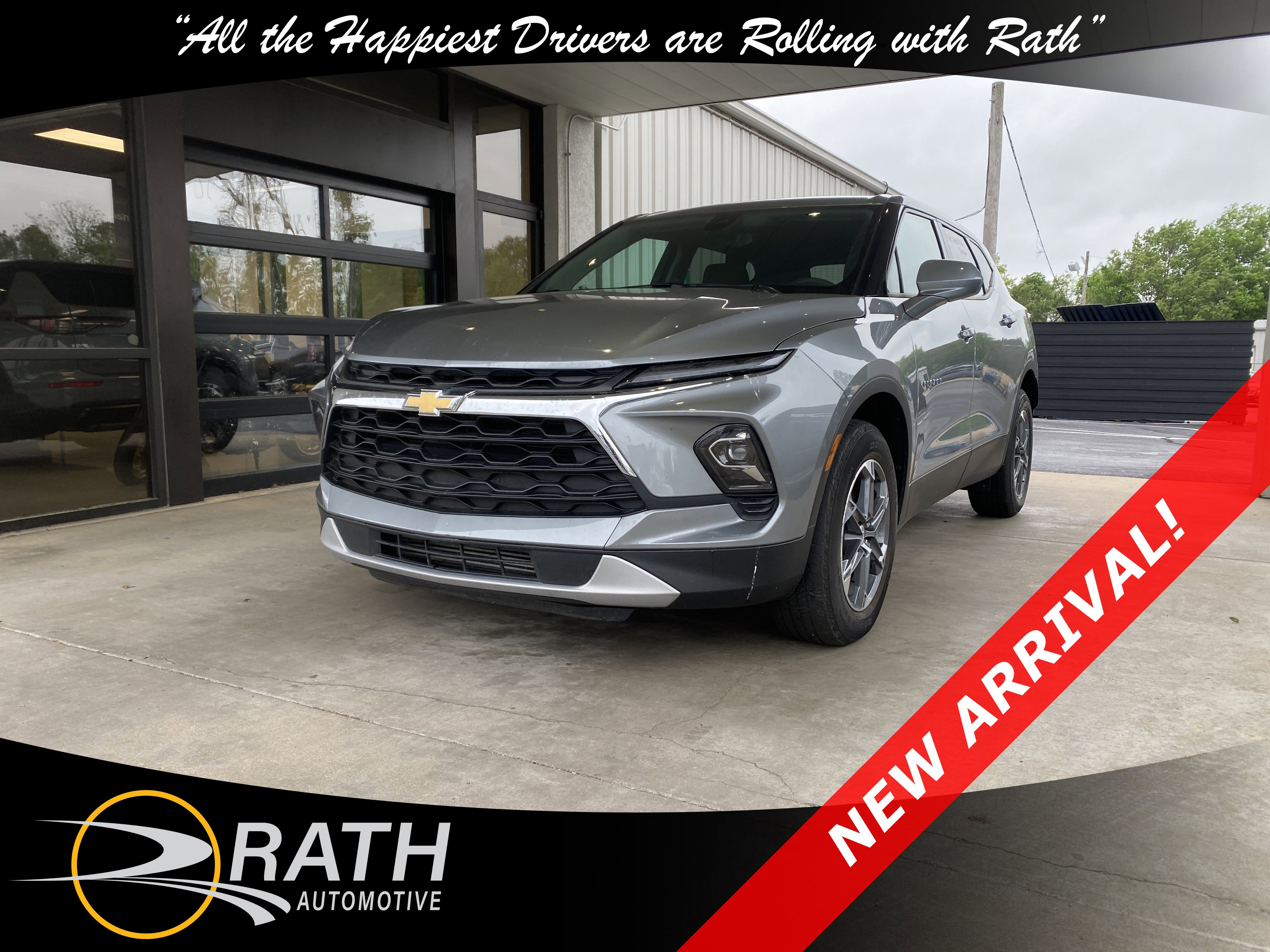 Used 2025 Chevrolet Blazer LT image 4