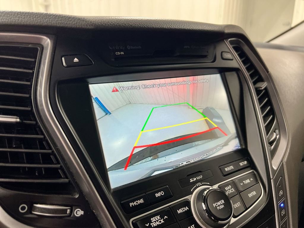 Used 2015 Hyundai Santa Fe Limited w/ Option Group 04 AWD/4WD image 16