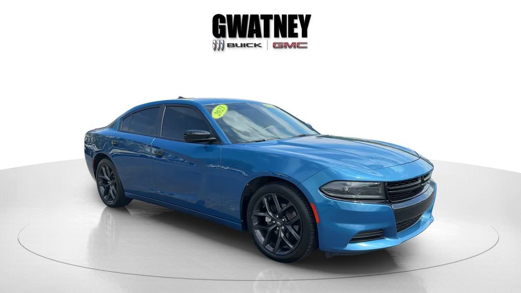 Used 2023 Dodge Charger SXT w/ Blacktop Package RWD image 8
