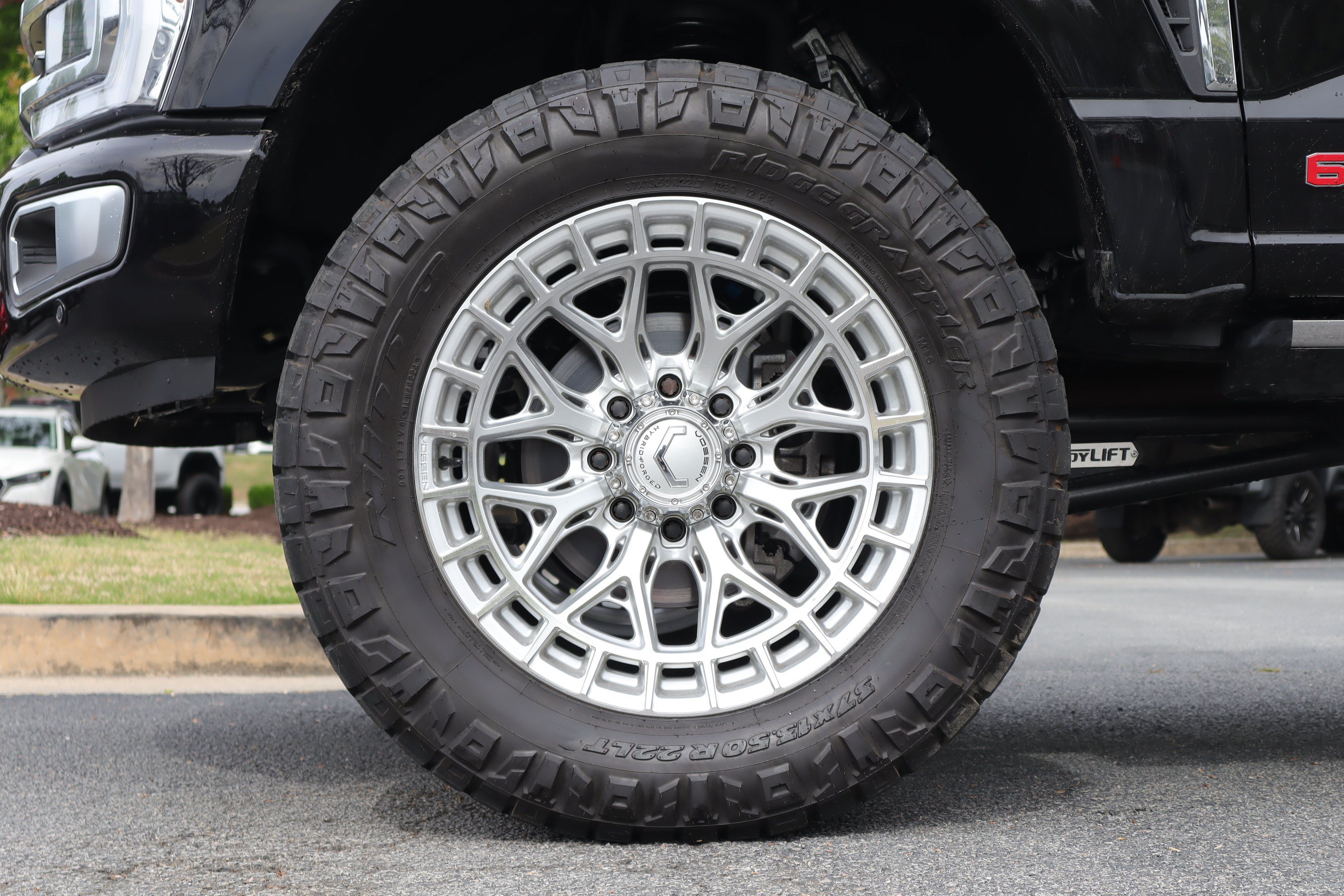 Used 2024 Ford F250 Limited w/ FX4 Off-Road Package AWD/4WD image 6