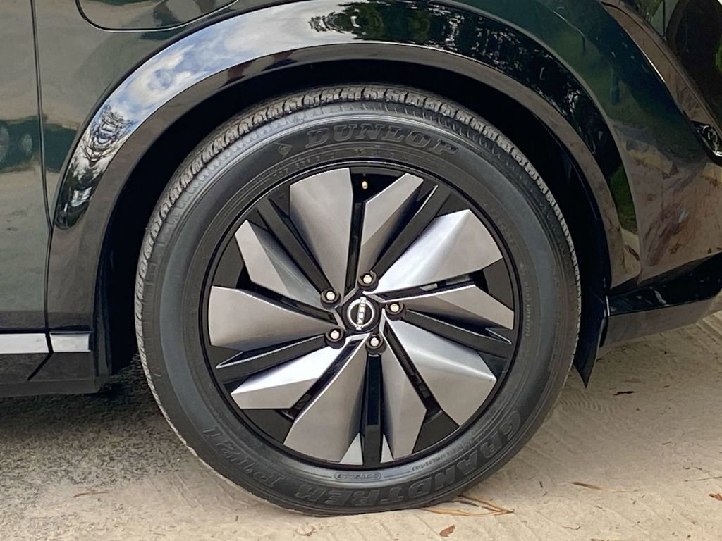 Used 2023 Nissan Ariya EVOLVE+ image 9