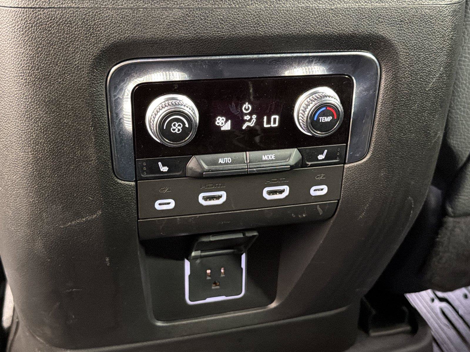 Certified 2023 GMC Yukon Denali AWD/4WD image 24