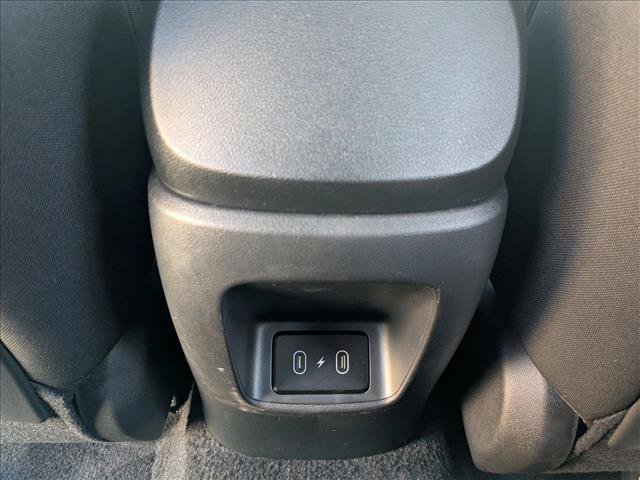 Used 2025 Hyundai Elantra Sport FWD image 16