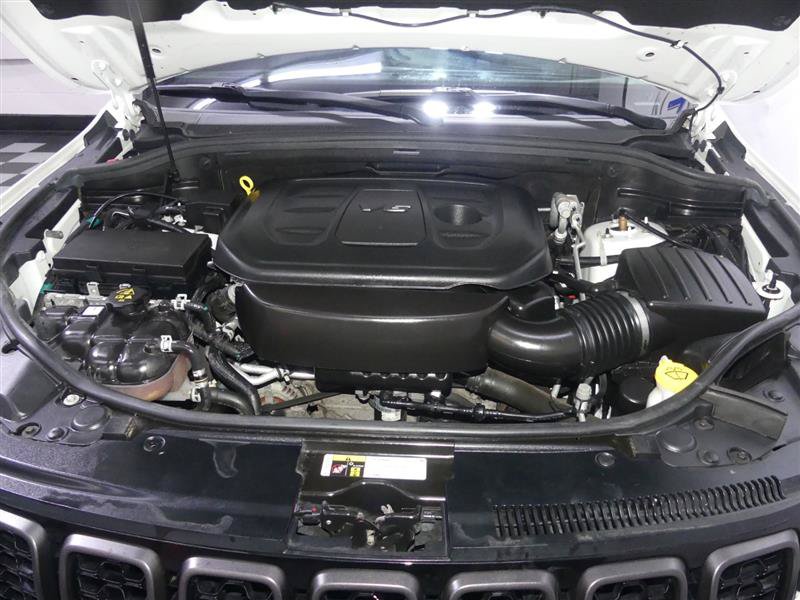 Used 2020 Jeep Grand Cherokee High Altitude AWD/4WD image 11