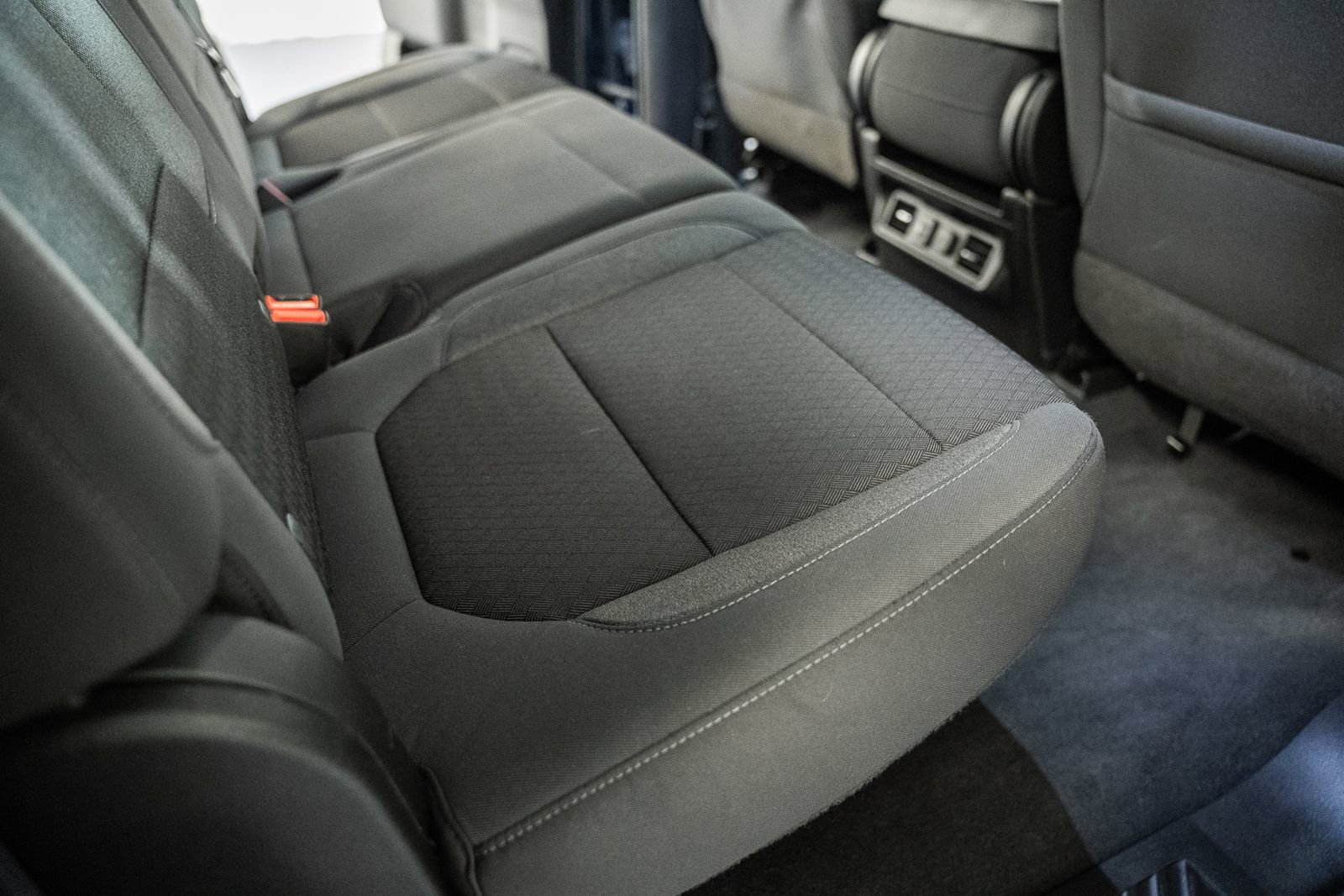 Used 2020 Chevrolet Silverado 1500 LT w/ All-Star Edition AWD/4WD image 38