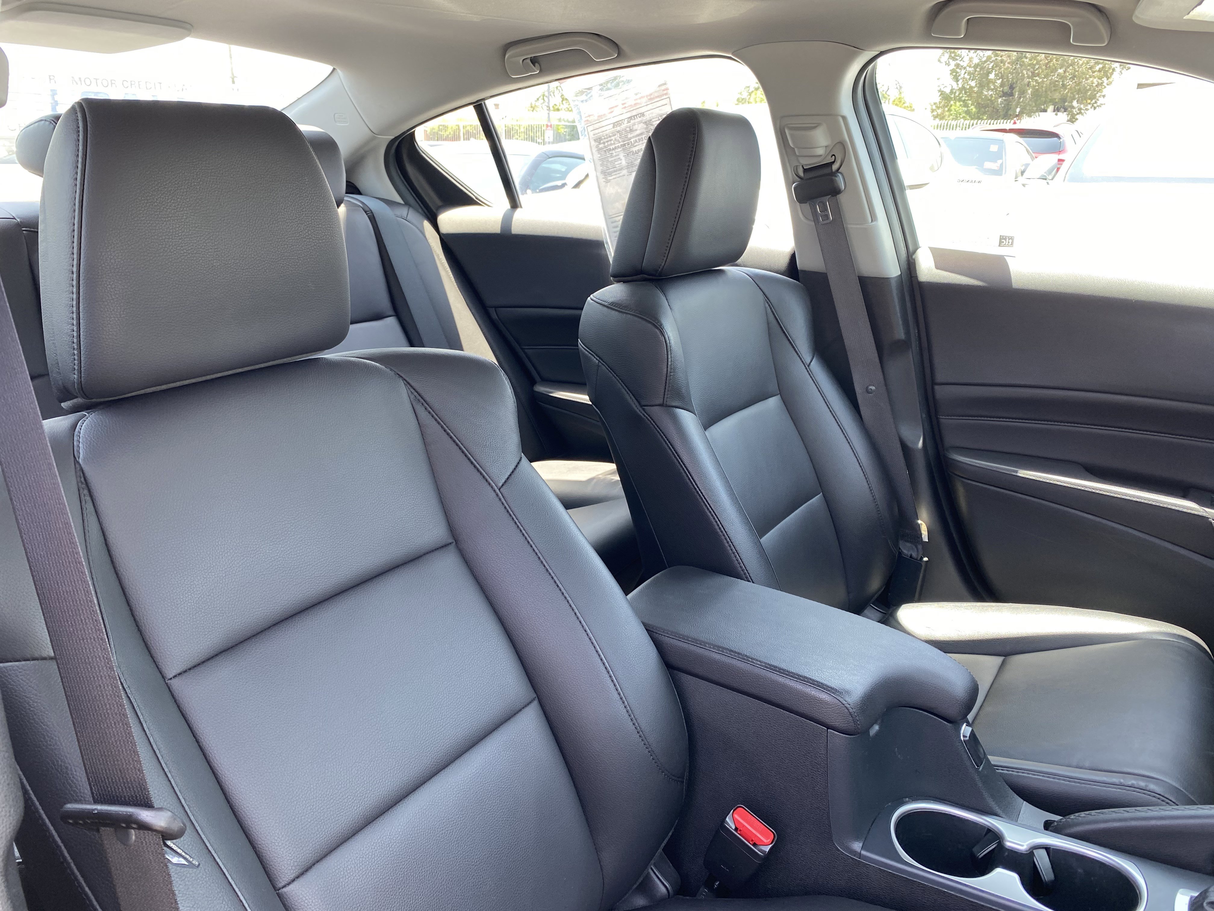 Used 2018 Acura ILX FWD image 28