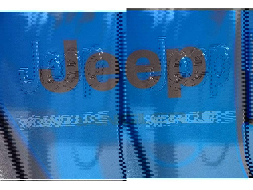 Used 2023 Jeep Wrangler Willys 4xe w/ Cold Weather Group image 10