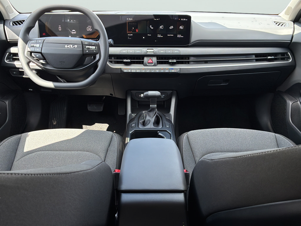 New 2026 Kia K4 FWD image 18