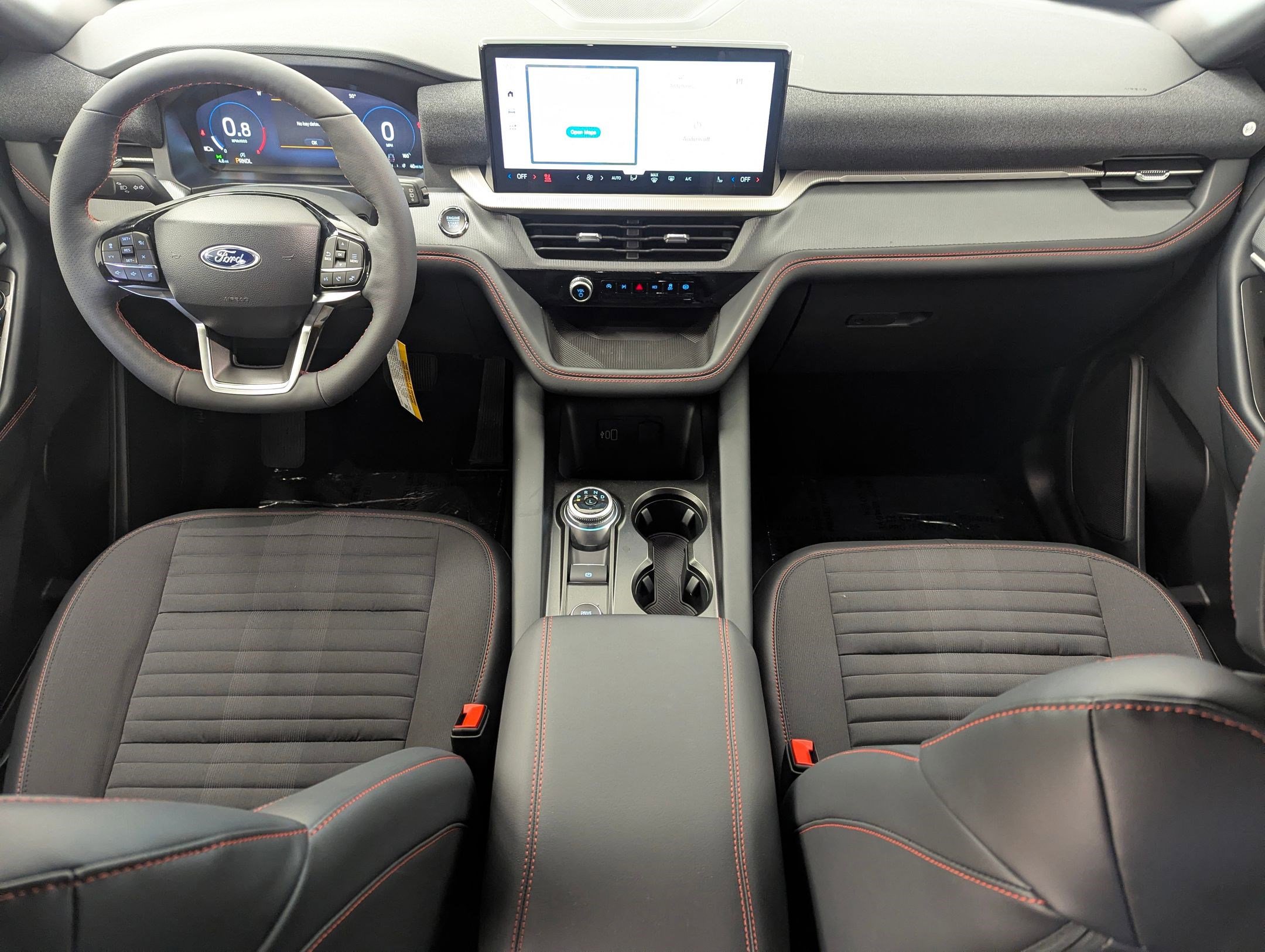 New 2026 Ford Explorer ST-Line w/ ST-Line Street Pack image 15