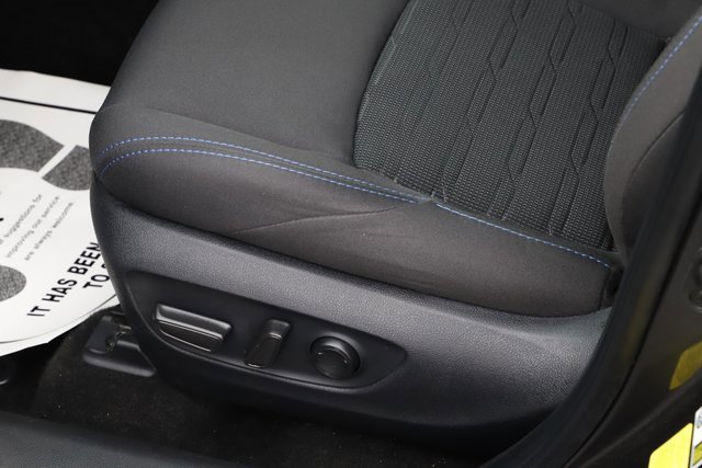 Used 2023 Toyota RAV4 SE image 16