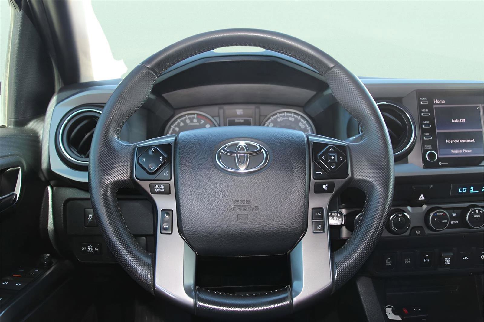 Used 2022 Toyota Tacoma TRD Sport w/ Technology Package image 15