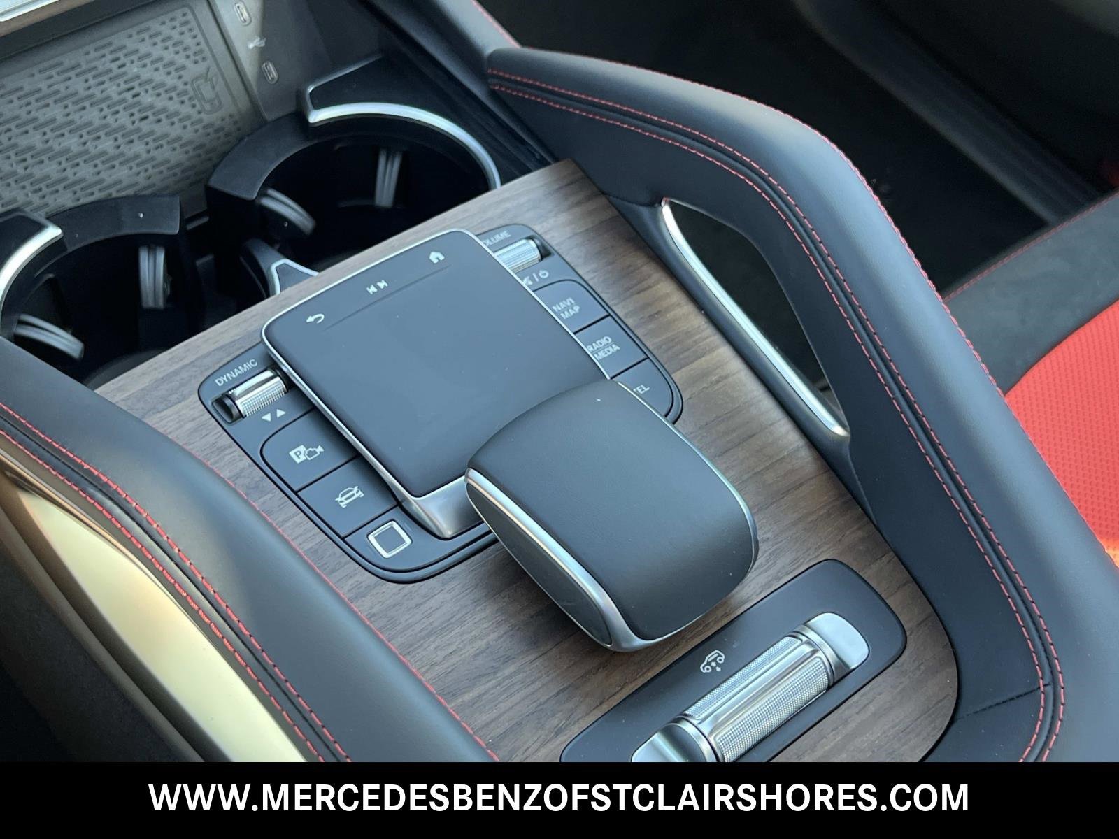 New 2026 Mercedes-Benz GLE 53 AMG 4MATIC image 27