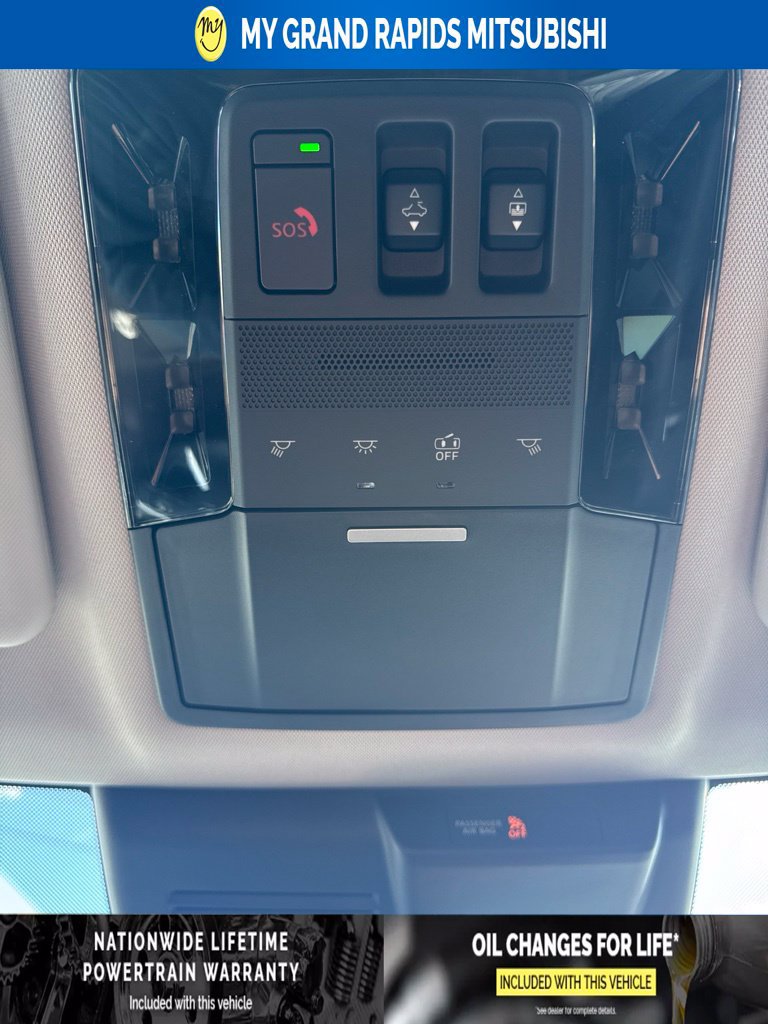 New 2026 Mitsubishi Outlander SEL AWD/4WD image 17