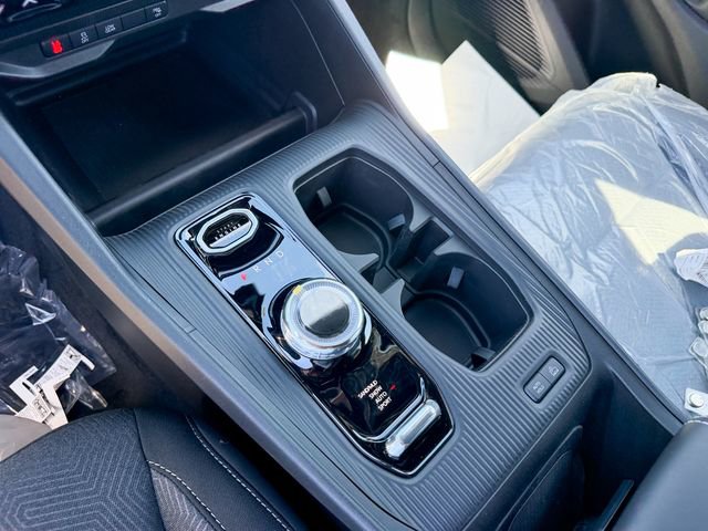 New 2026 Jeep Cherokee Laredo image 19