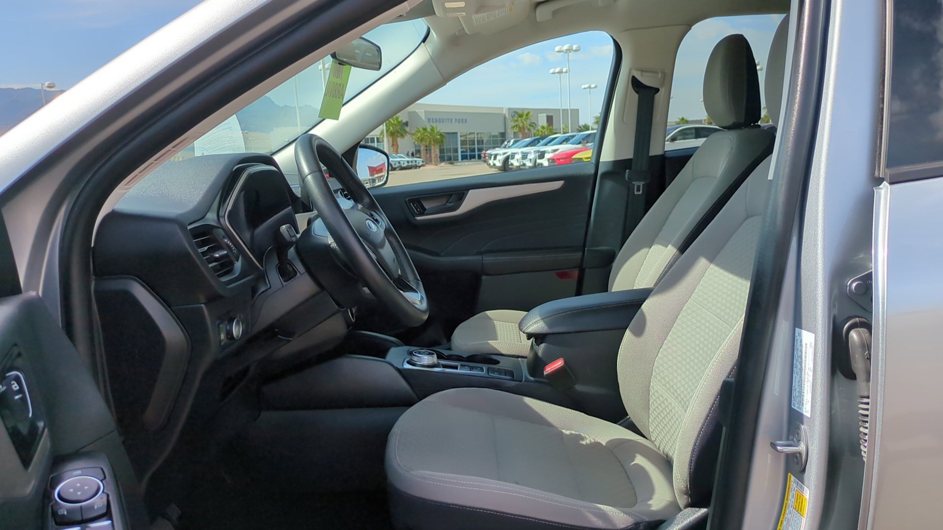 Used 2022 Ford Escape SE w/ Convenience Package image 15