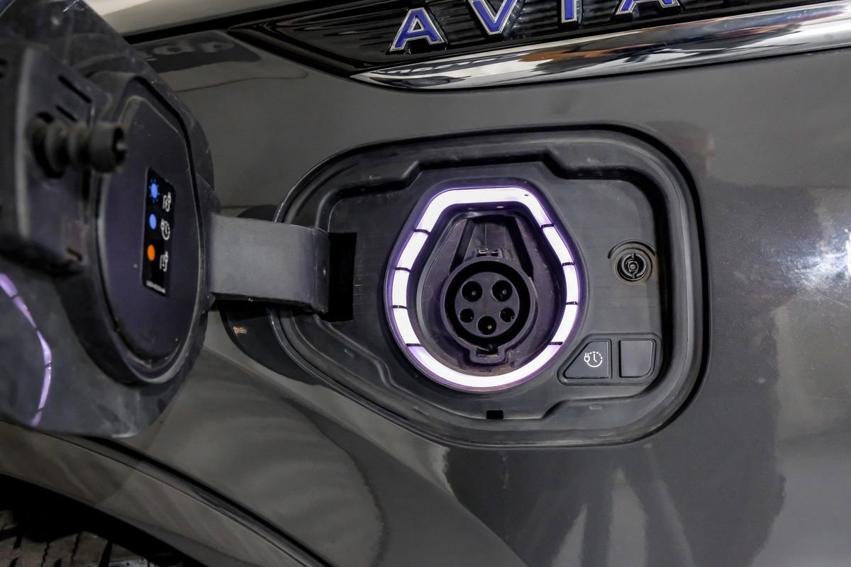 Used 2020 Lincoln Aviator Black Label Grand Touring w/ Class IV Trailer Tow Package AWD/4WD image 45