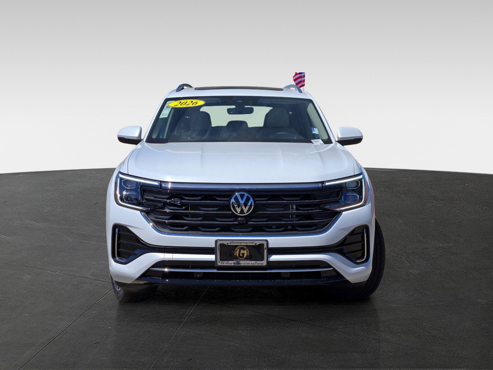 New 2026 Volkswagen Atlas SEL Premium R-Line image 2