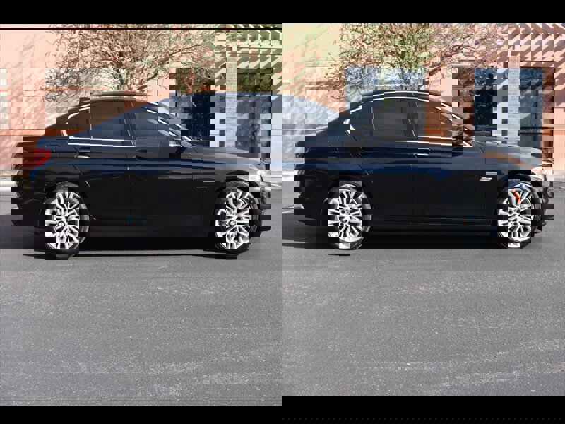 Used 2016 BMW 550i Sedan image 1