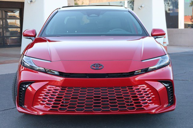 Used 2025 Toyota Camry XSE w/ Premium Package FWD image 7