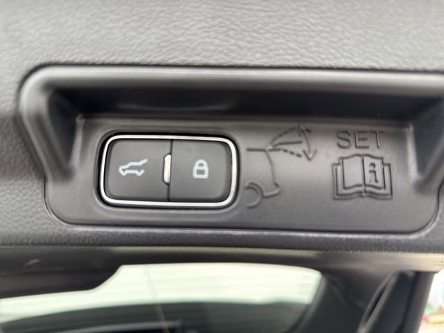 Used 2025 Ford Explorer ST-Line w/ ST-Line Street Pack image 45