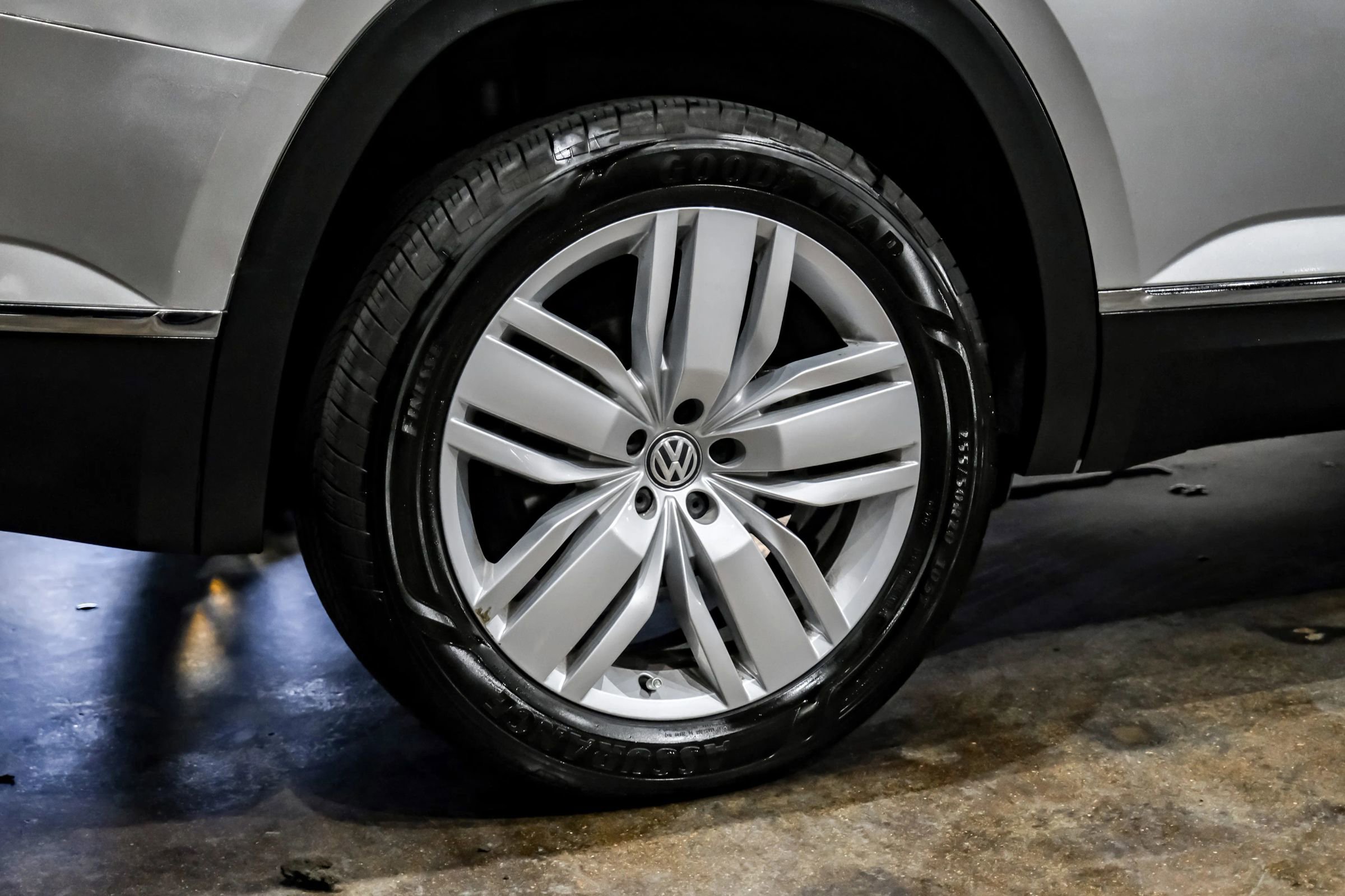 Used 2018 Volkswagen Atlas SEL Premium image 55