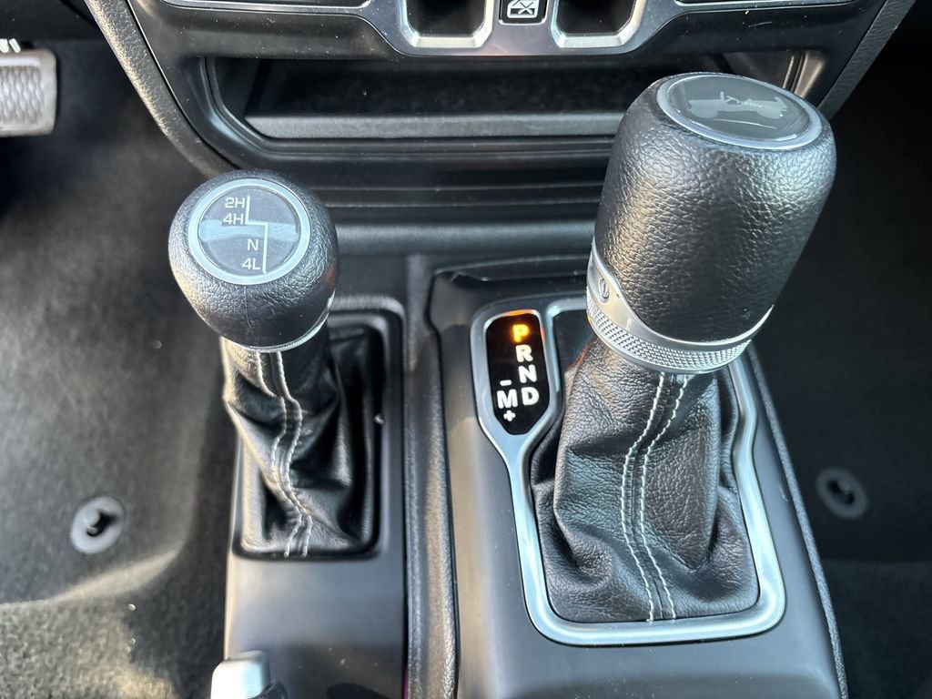 Used 2023 Jeep Wrangler Sahara image 20