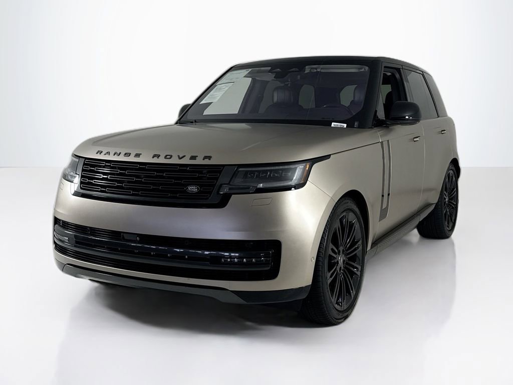 Used 2023 Land Rover Range Rover SE image 1