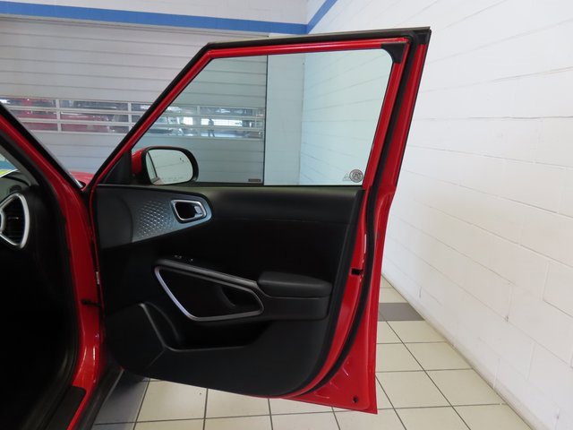 Used 2024 Kia Soul LX w/ Option Group 015 image 24
