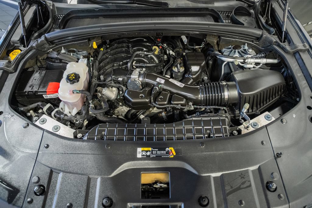 Certified 2023 Jeep Grand Cherokee Laredo AWD/4WD image 17