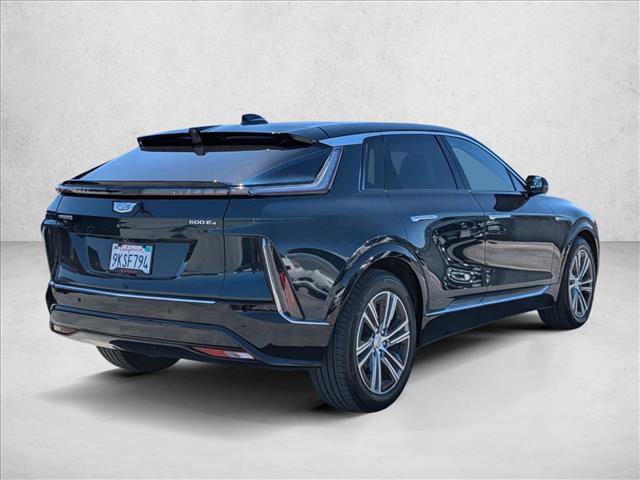 Used 2024 Cadillac Lyriq Luxury AWD/4WD image 5