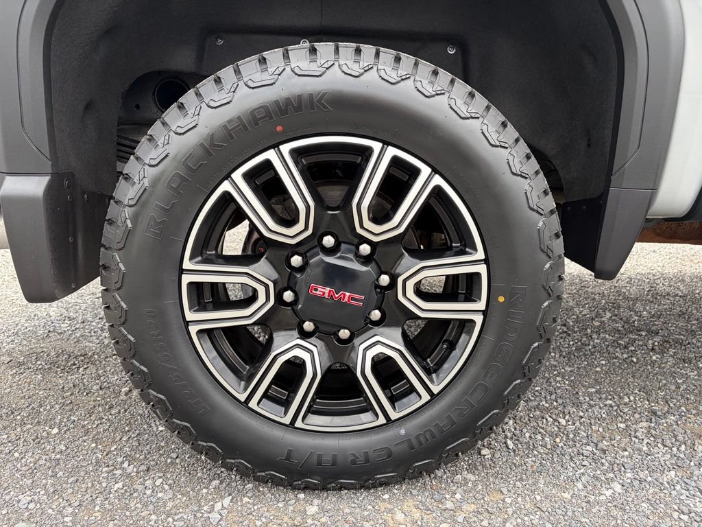 Used 2024 GMC Sierra 2500 SLE w/ SLE Value Package AWD/4WD image 21