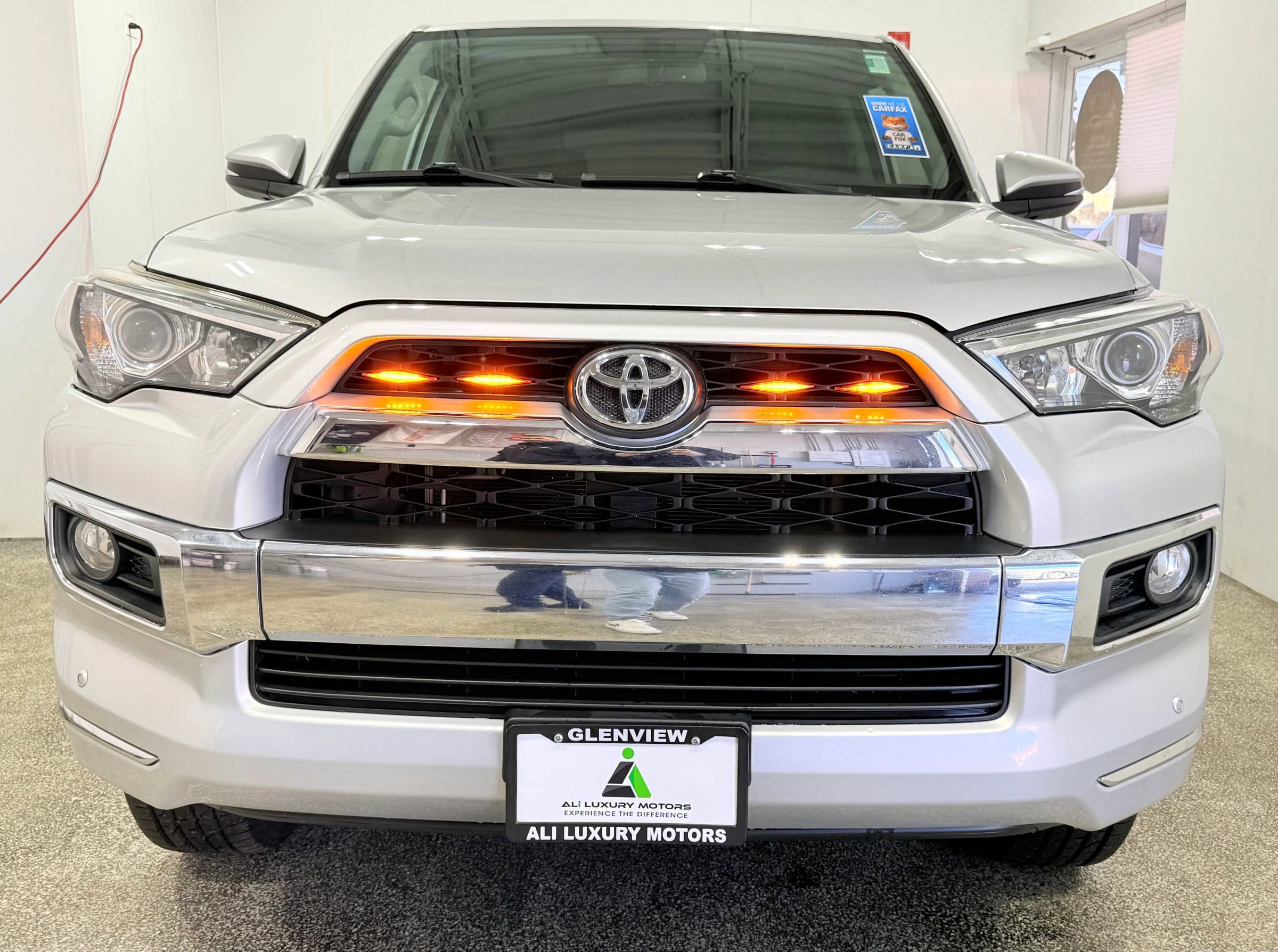 Used 2015 Toyota 4Runner Limited image 2