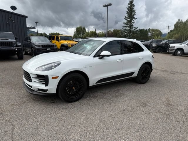 Used 2019 Porsche Macan AWD/4WD image 1