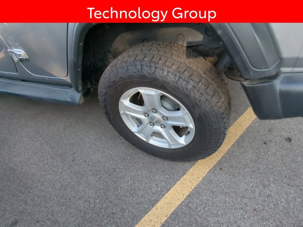 Used 2018 Jeep Wrangler Unlimited Sport S AWD/4WD image 5