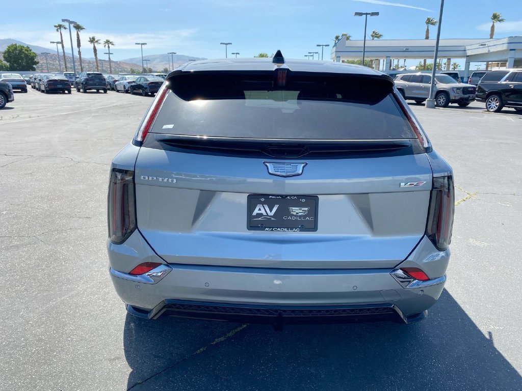 New 2026 Cadillac Optiq V w/ LPO, Floor Liner Package AWD/4WD image 13