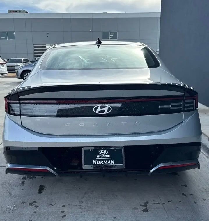New 2026 Hyundai Sonata SEL FWD image 5