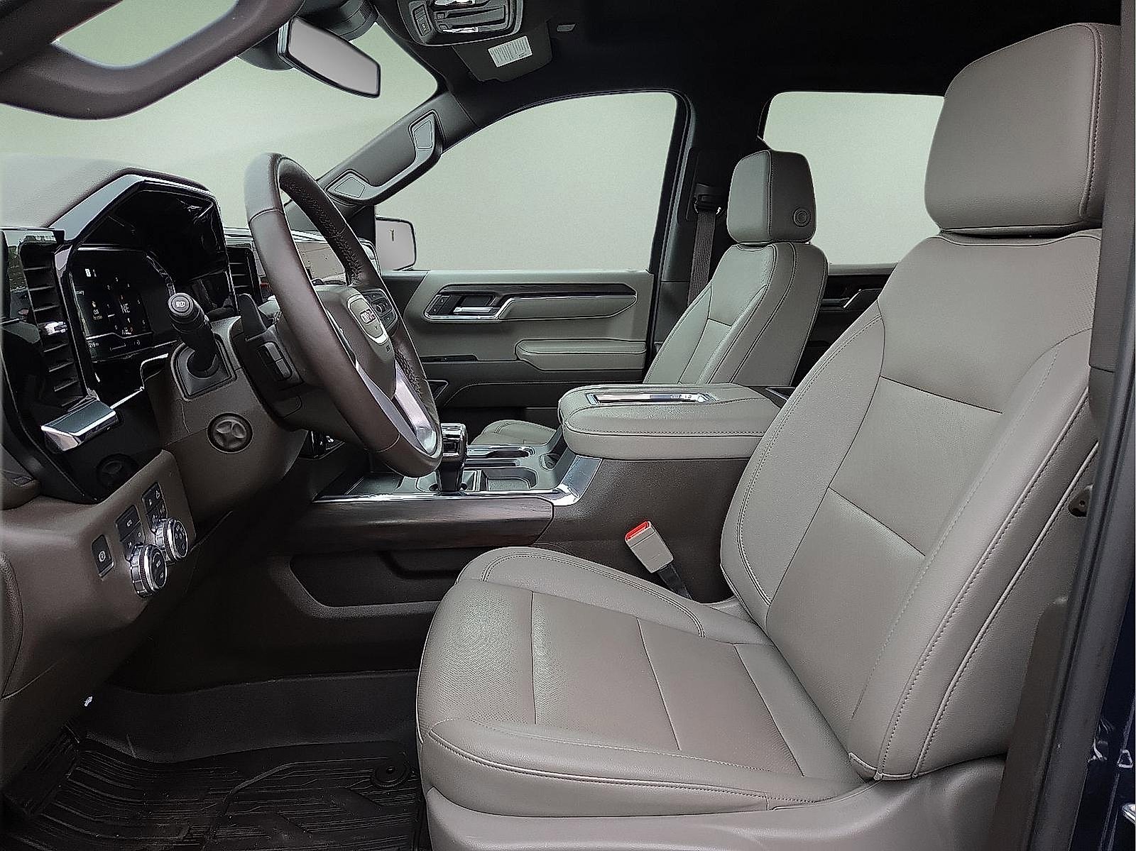 Used 2022 GMC Sierra 1500 SLT w/ SLT Convenience Package image 12