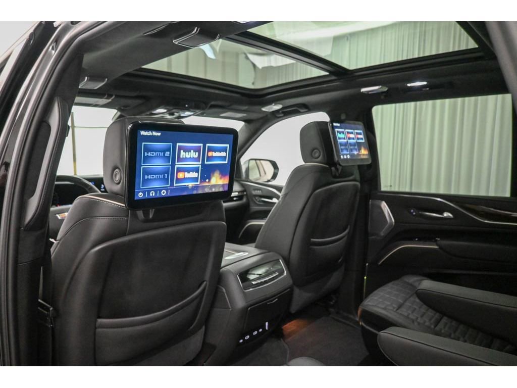 Certified 2024 Cadillac Escalade Sport Platinum w/ LPO, ONYX Package image 22