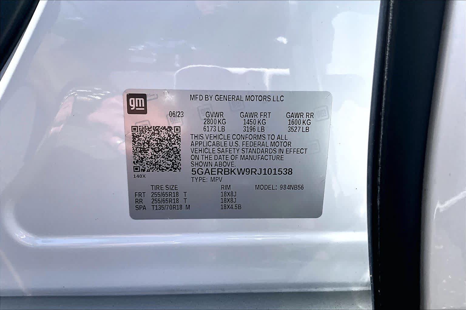 Used 2024 Buick Enclave Essence FWD image 65