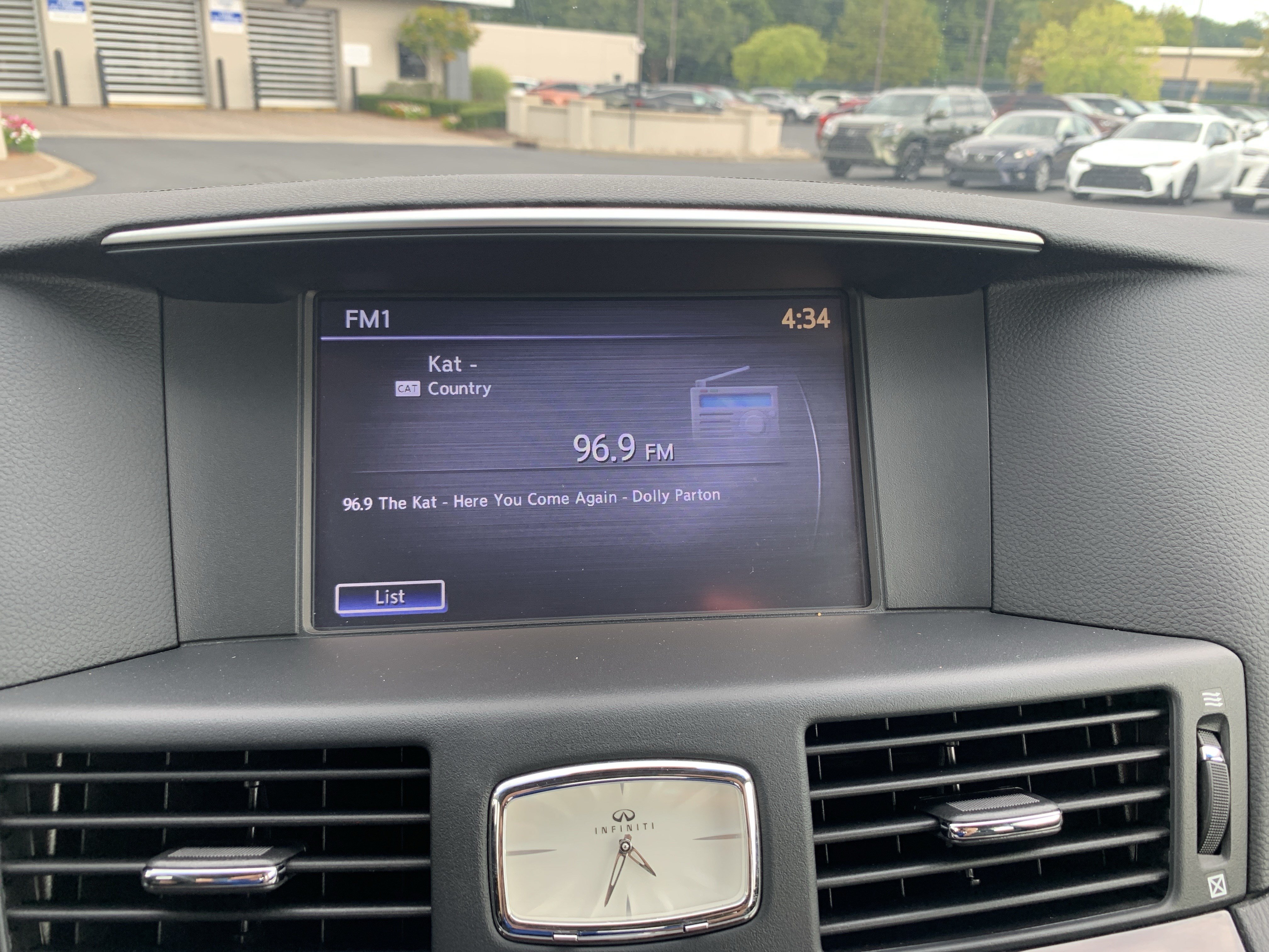 Used 2013 INFINITI M37 w/ Premium Pkg RWD image 23